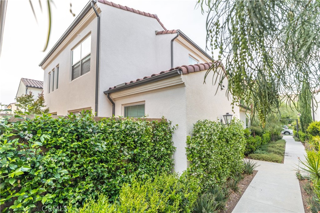 114 Falcon, Irvine CA 92618 - photo 4