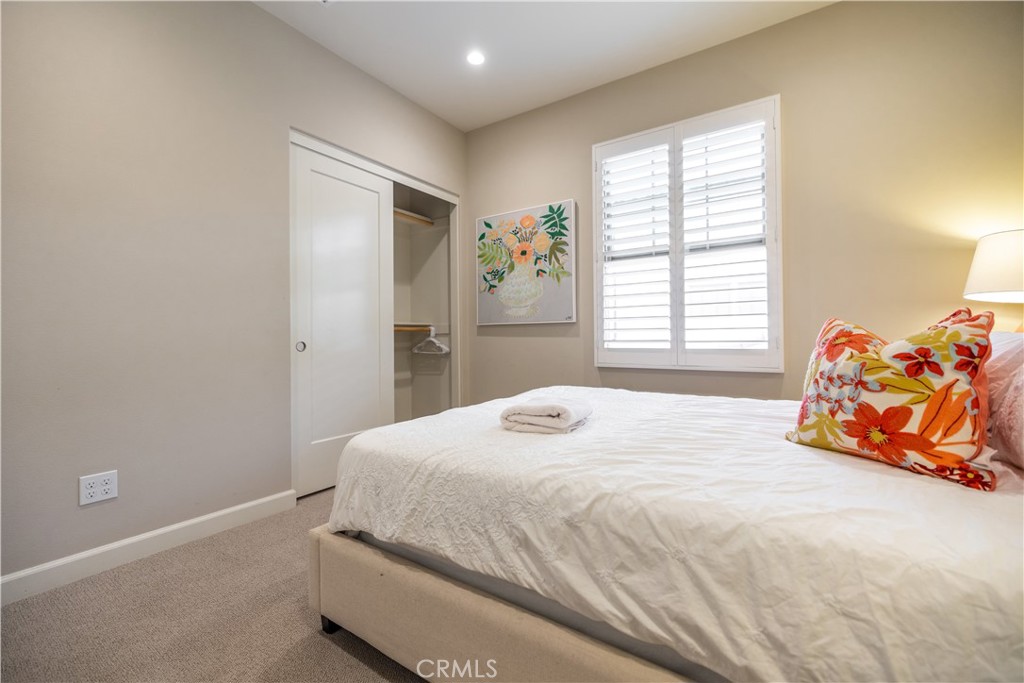 114 Falcon, Irvine CA 92618 - photo 10