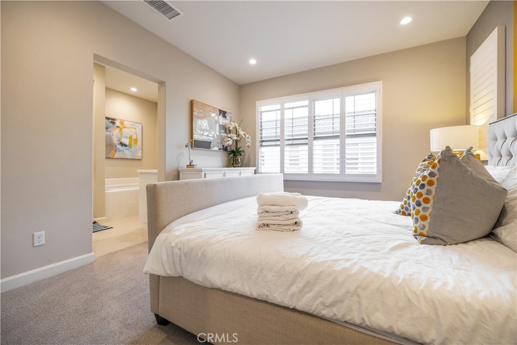 114 Falcon, Irvine CA 92618 - photo 13