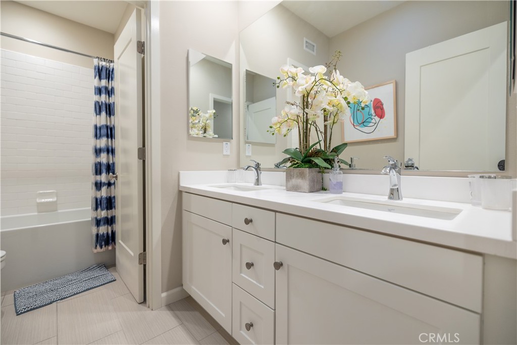 114 Falcon, Irvine CA 92618 - photo 18