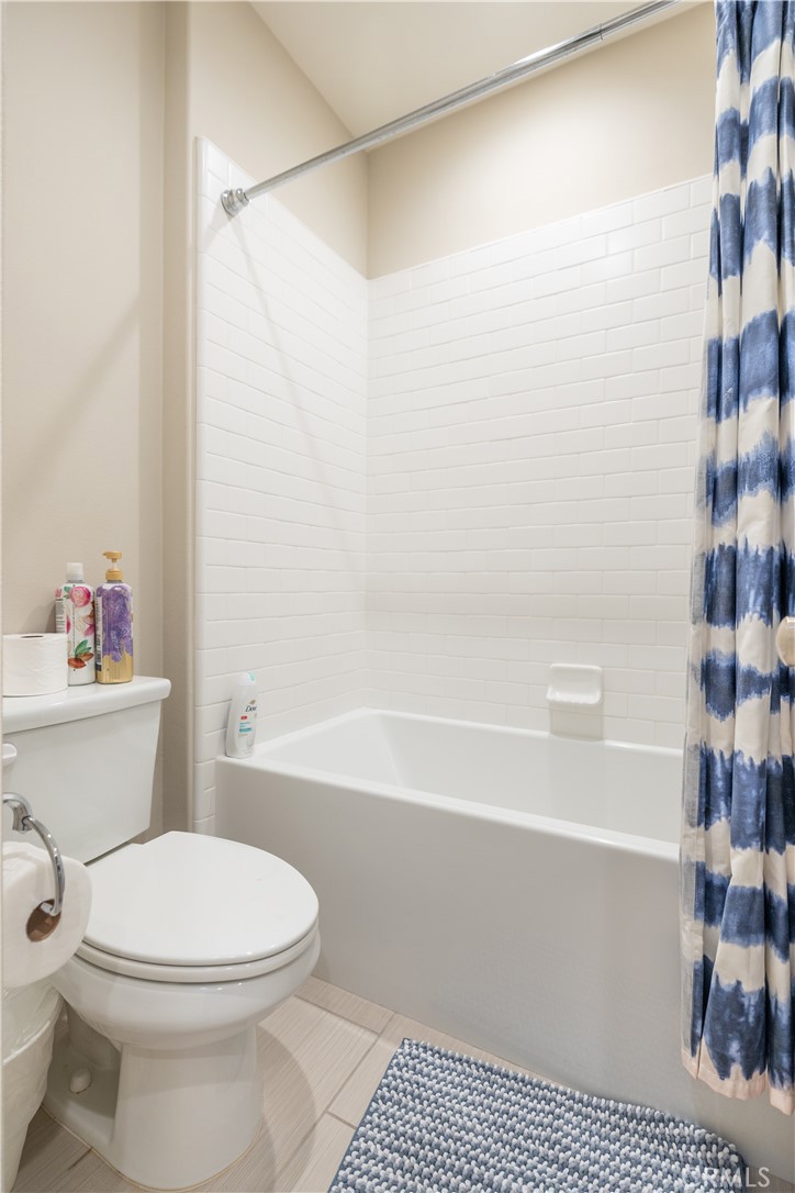114 Falcon, Irvine CA 92618 - photo 19