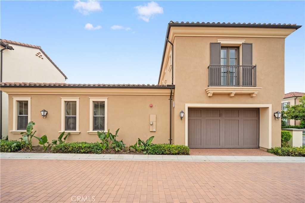 114 Guinness, Irvine CA 92620 - photo 2