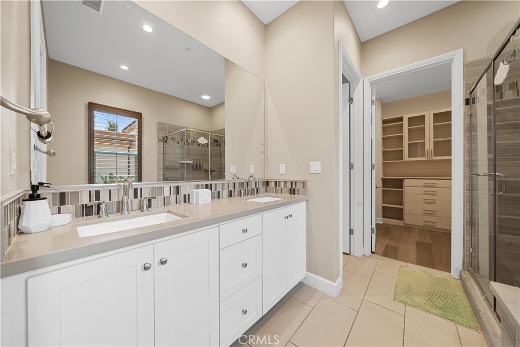114 Guinness, Irvine CA 92620 - photo 14