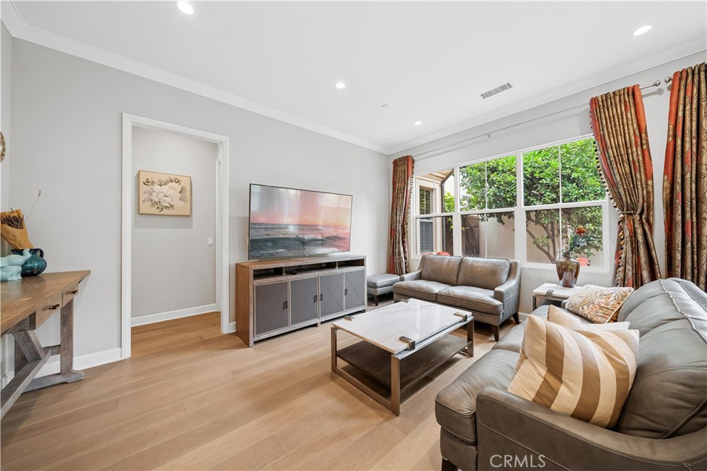 114 Guinness, Irvine CA 92620 - photo 15