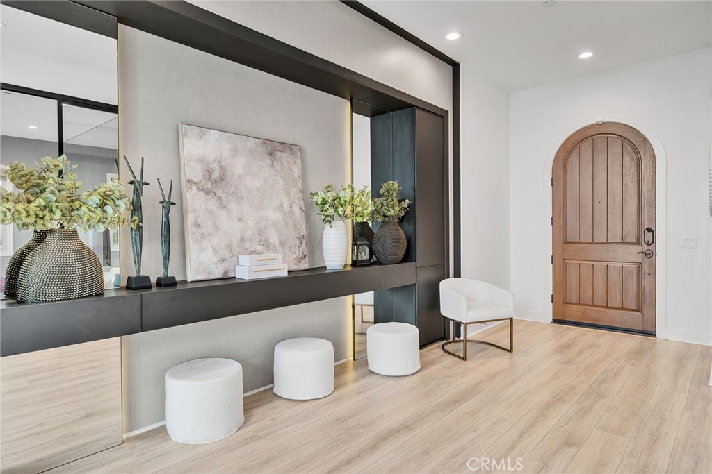 114 Interstellar, Irvine CA 92618 - photo 4