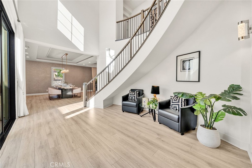 114 Interstellar, Irvine CA 92618 - photo 6