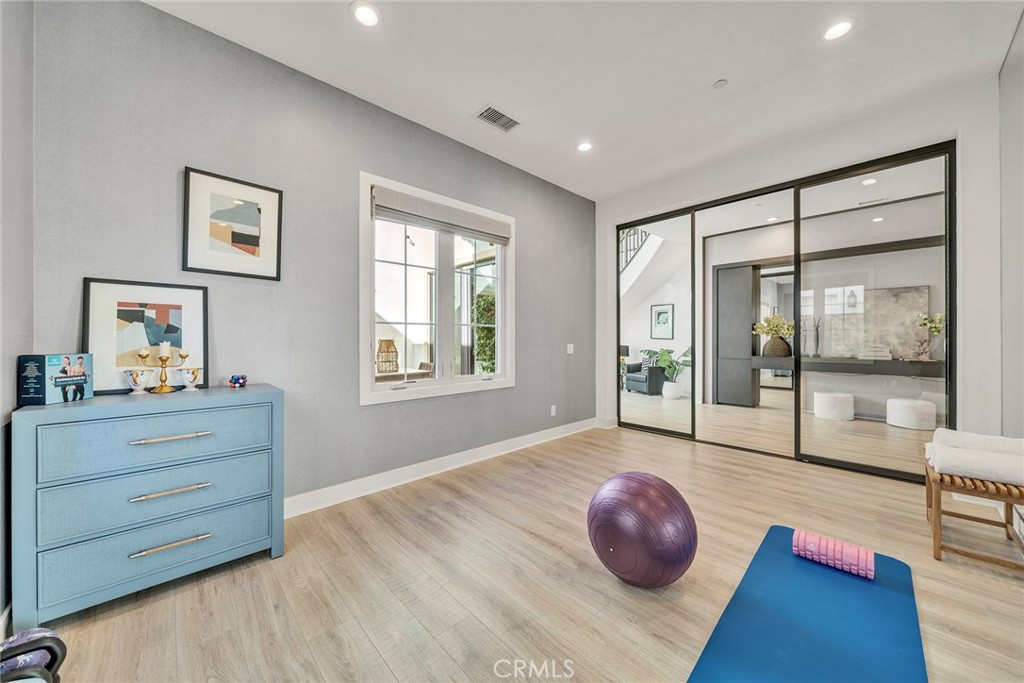 114 Interstellar, Irvine CA 92618 - photo 12