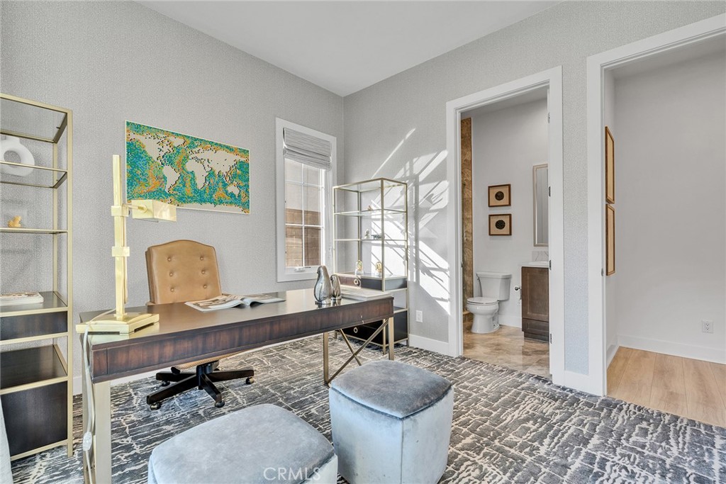 114 Interstellar, Irvine CA 92618 - photo 14