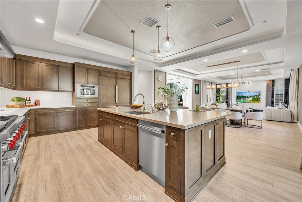 114 Interstellar, Irvine CA 92618 - photo 30