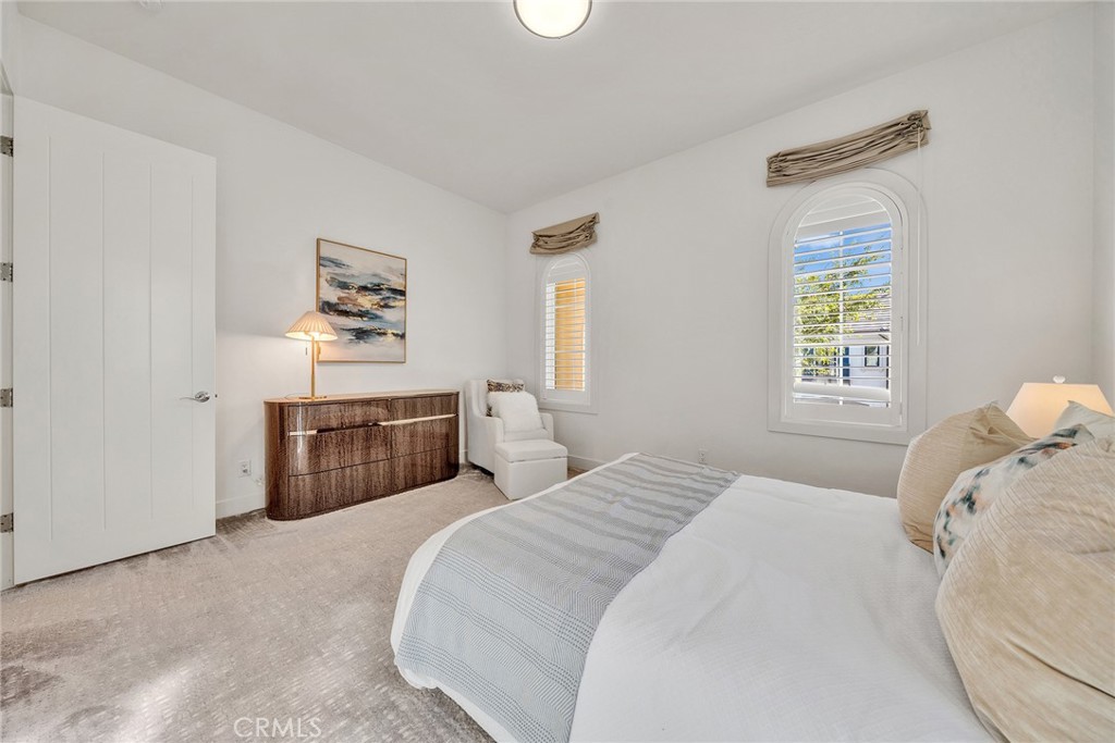 114 Interstellar, Irvine CA 92618 - photo 36