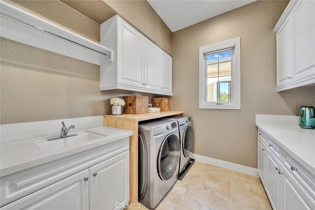 114 Interstellar, Irvine CA 92618 - photo 38