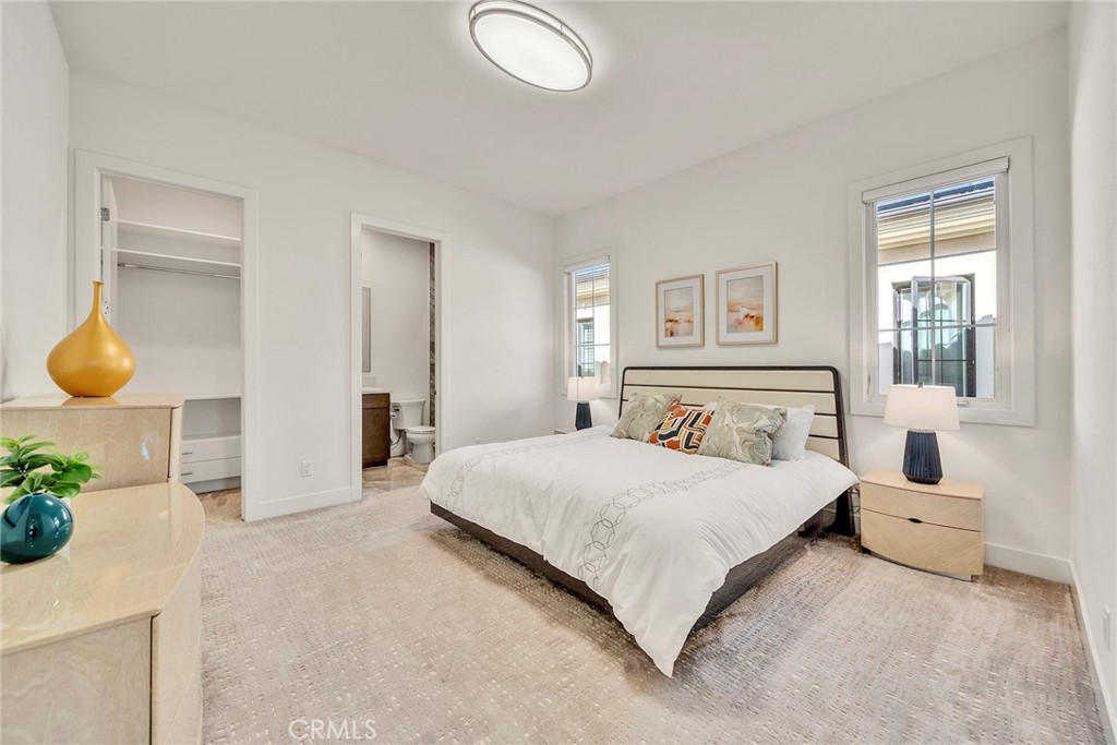 114 Interstellar, Irvine CA 92618 - photo 40