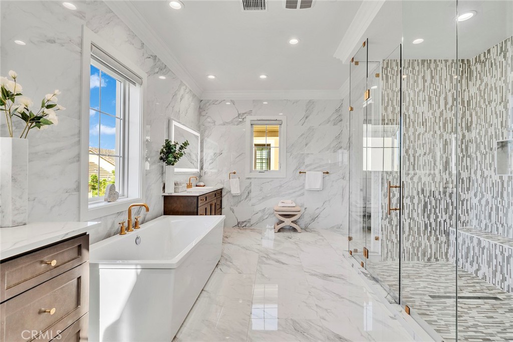 114 Interstellar, Irvine CA 92618 - photo 44