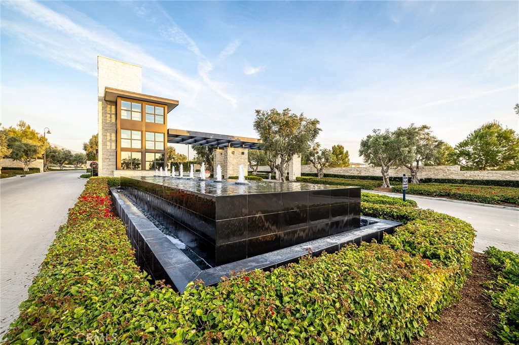 114 Interstellar, Irvine CA 92618 - photo 58