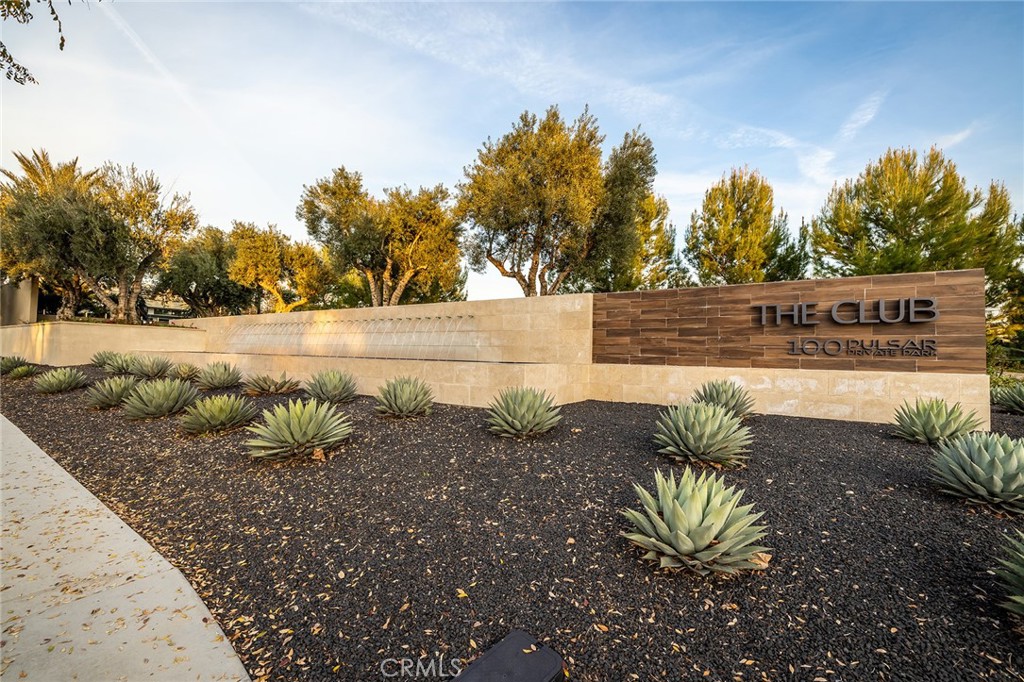 114 Interstellar, Irvine CA 92618 - photo 60