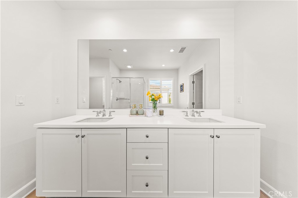 114 Meander, Irvine CA 92620 - photo 35