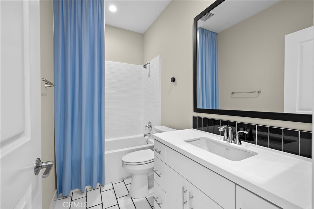 114 Outwest, Irvine CA 92618 - photo 10