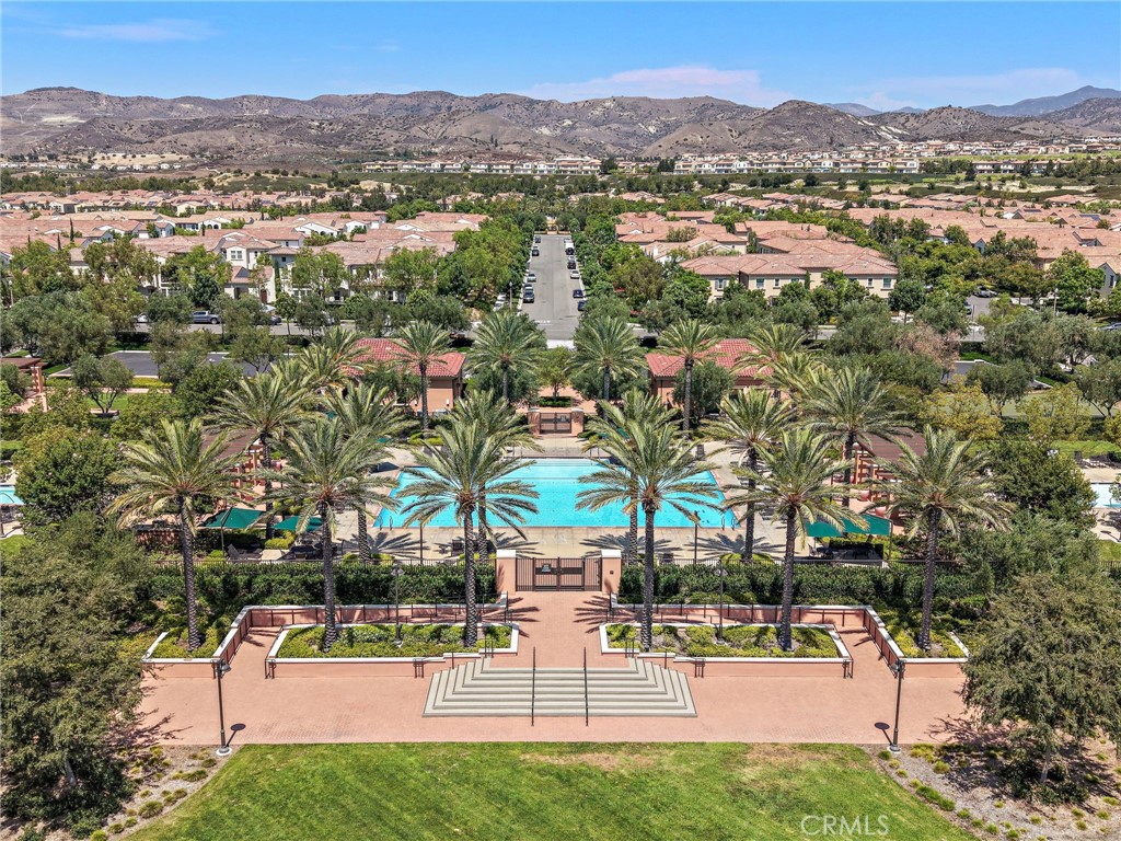 114 Outwest, Irvine CA 92618 - photo 24