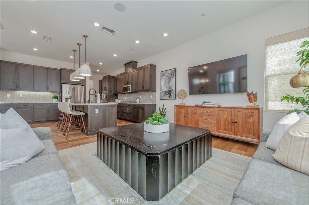 115 Bosal, Irvine CA 92618 - photo 9