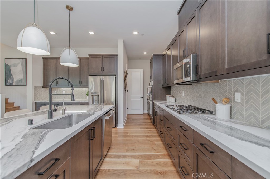 115 Bosal, Irvine CA 92618 - photo 13