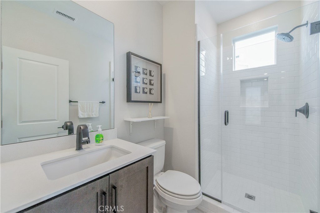 115 Bosal, Irvine CA 92618 - photo 32