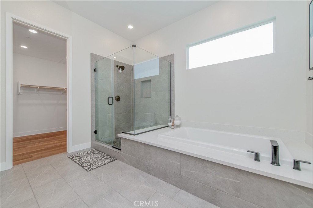 115 Bosal, Irvine CA 92618 - photo 35
