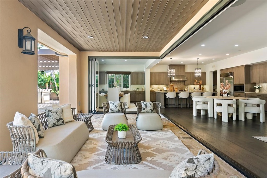 115 Candleglow, Irvine CA 92602 - photo 23