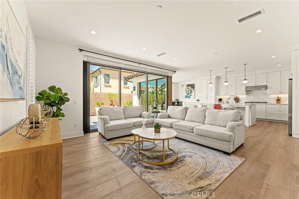 115 Della, Irvine CA 92602 - photo 7
