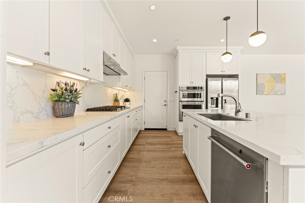 115 Della, Irvine CA 92602 - photo 11