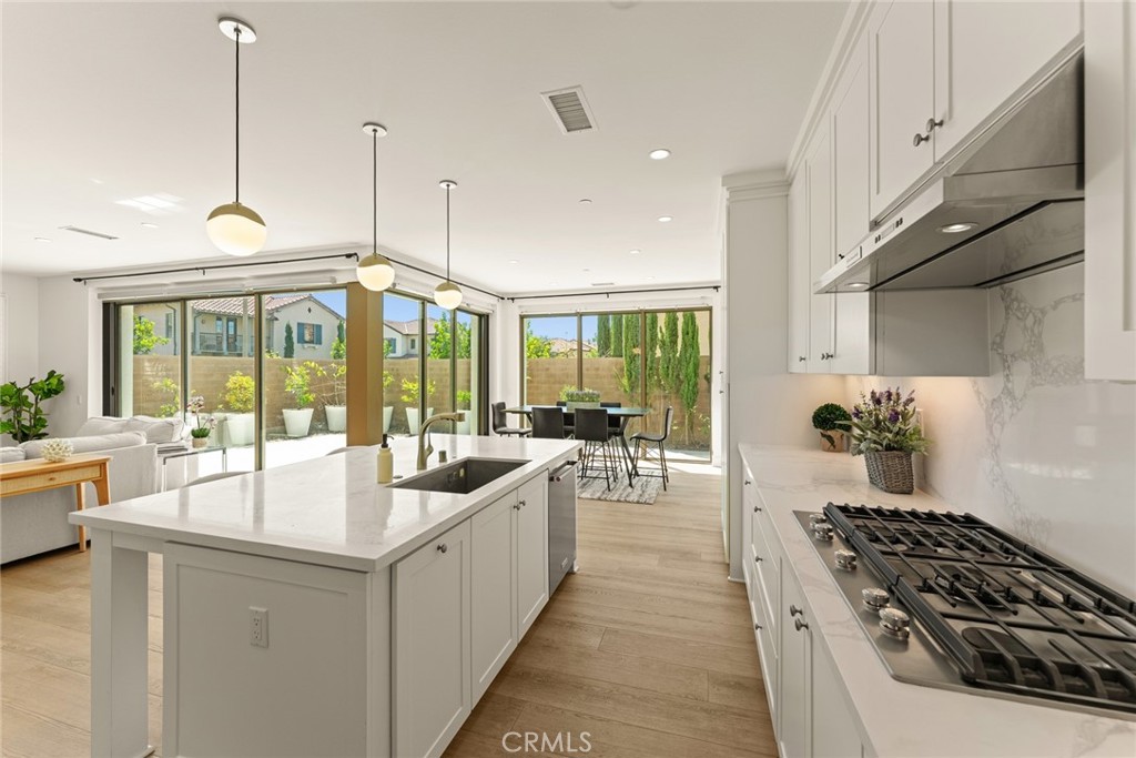 115 Della, Irvine CA 92602 - photo 17