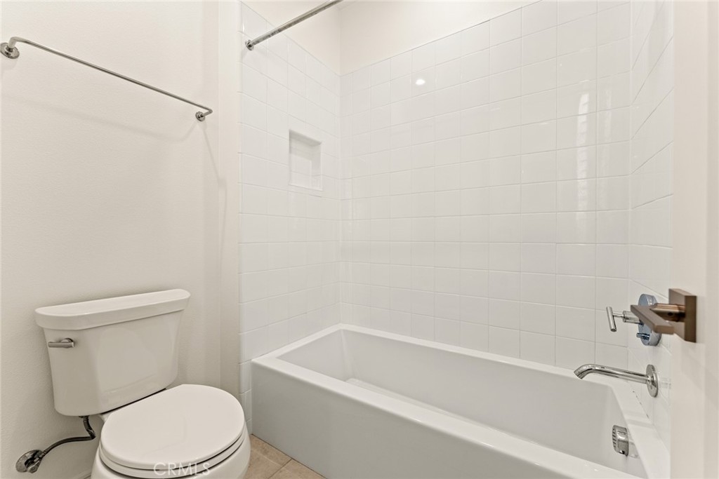 115 Della, Irvine CA 92602 - photo 29
