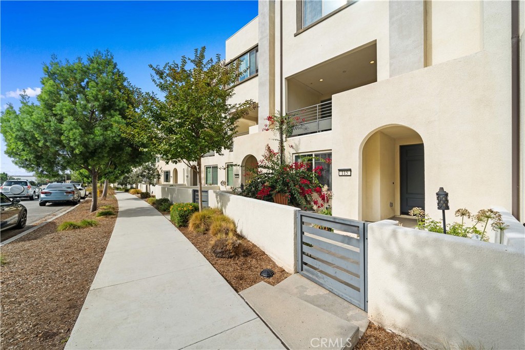 115 Episode, Irvine CA 92618 - photo 1