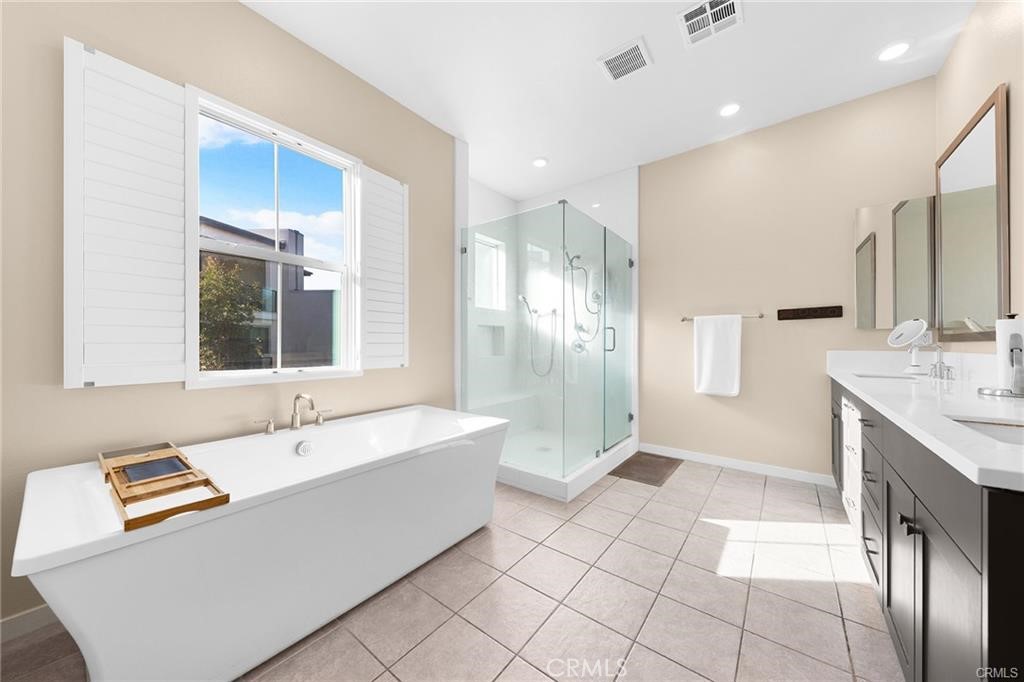 115 Frame, Irvine CA 92618 - photo 21