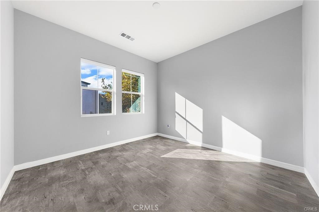 115 Frame, Irvine CA 92618 - photo 25