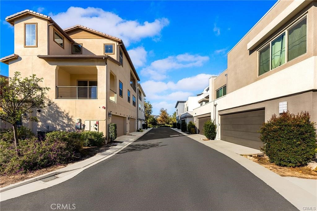 115 Frame, Irvine CA 92618 - photo 58