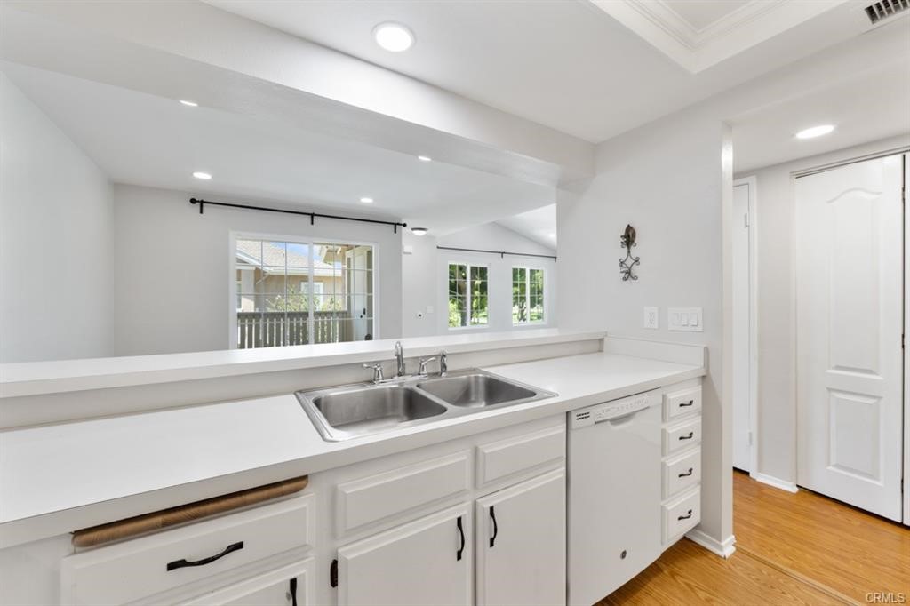 115 Greenfield, Irvine CA 92614 - photo 22