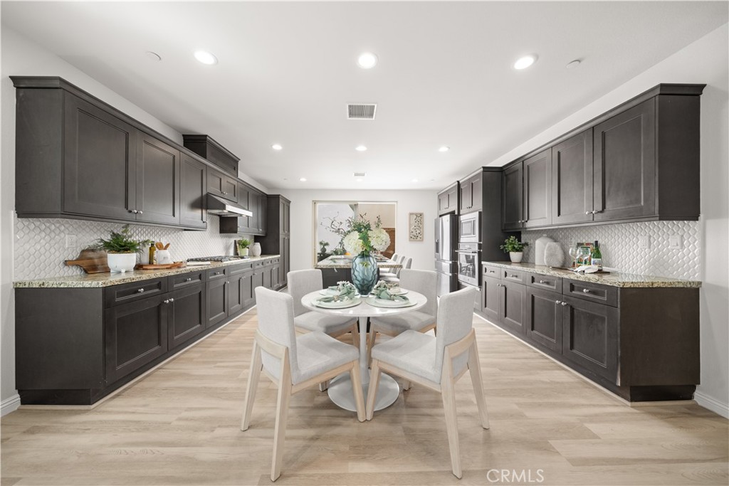 115 Hollow Tree, Irvine CA 92618 - photo 8