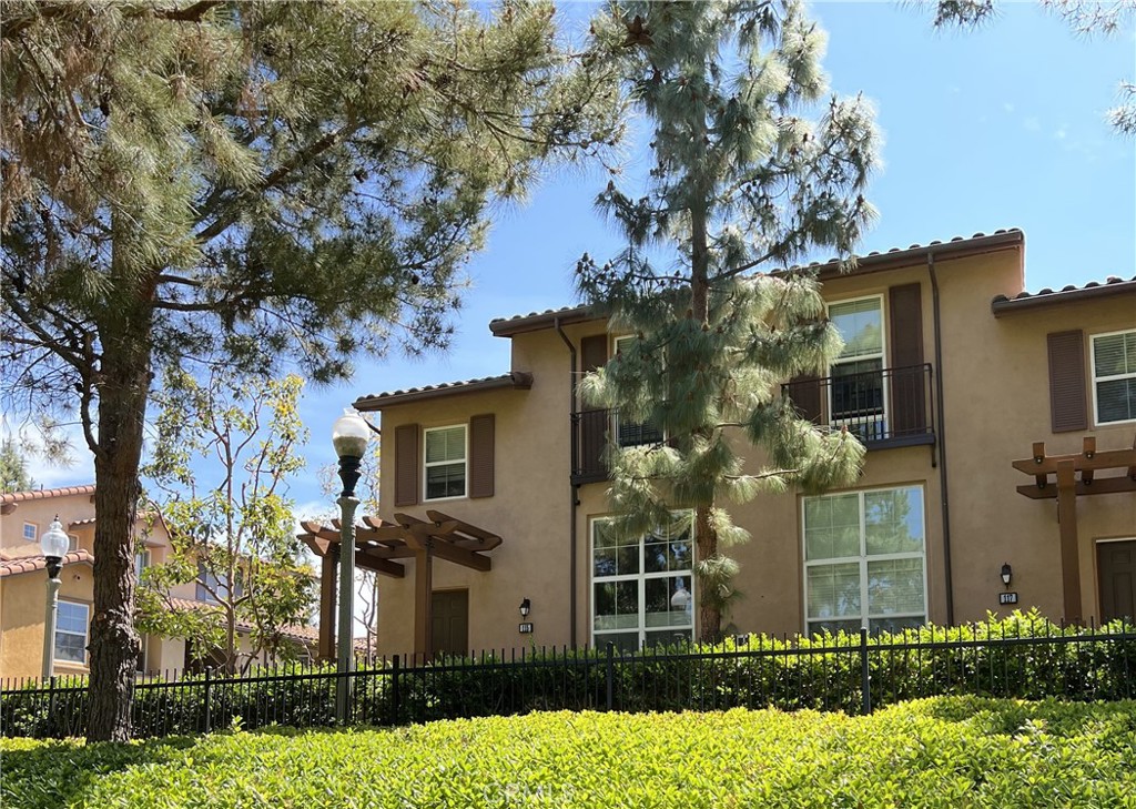 115 Stepping Stone, Irvine CA 92603 - photo 2