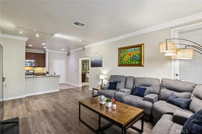 1154 Scholarship, Irvine, CA 92612