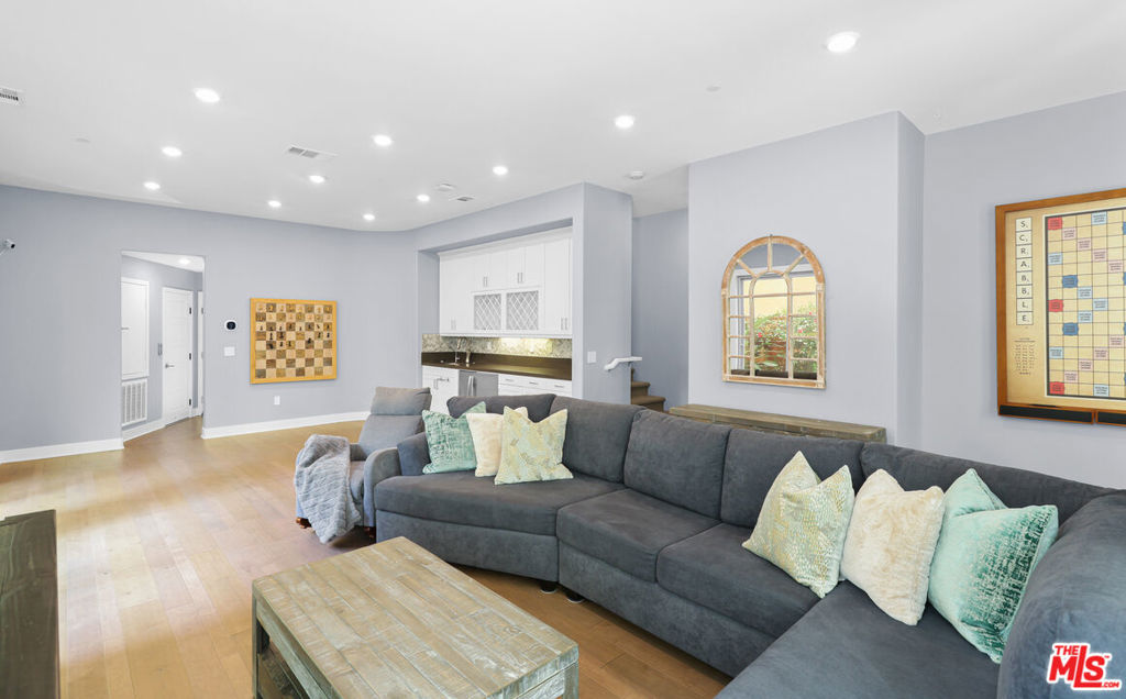 116 Catalyst, Irvine CA 92618 - photo 8