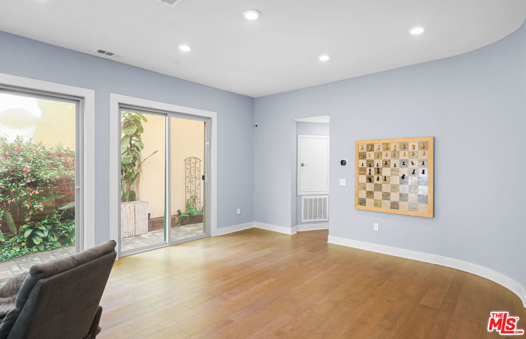 116 Catalyst, Irvine CA 92618 - photo 12