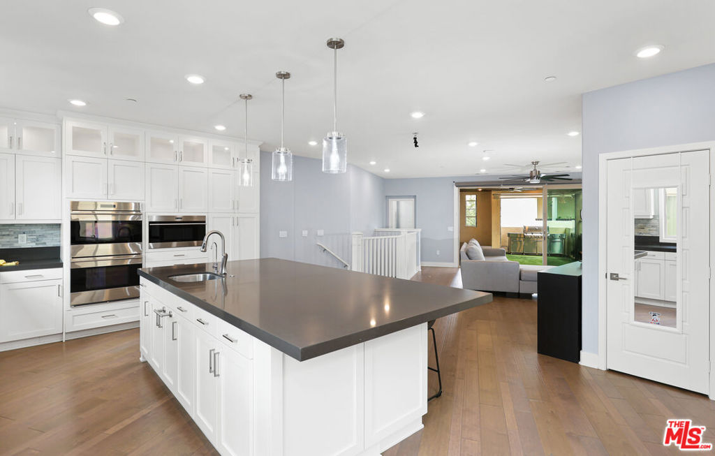 116 Catalyst, Irvine CA 92618 - photo 27