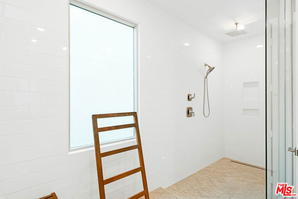 116 Catalyst, Irvine CA 92618 - photo 45