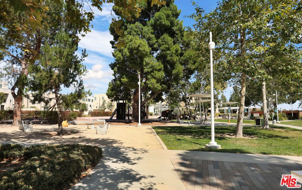 116 Catalyst, Irvine CA 92618 - photo 71
