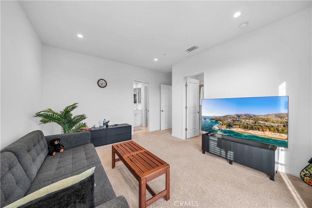 116 Milky, Irvine CA 92618 - photo 3