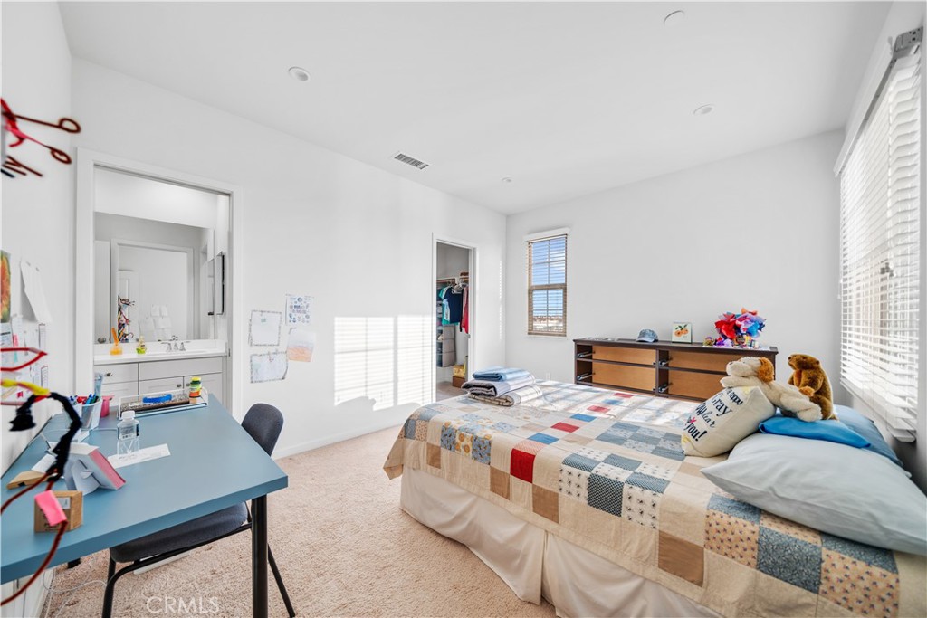 116 Milky, Irvine CA 92618 - photo 24