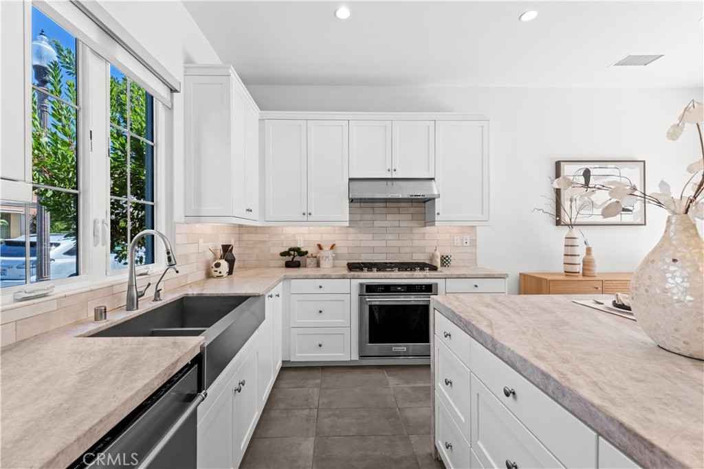 116 Montero, Irvine CA 92618 - photo 12