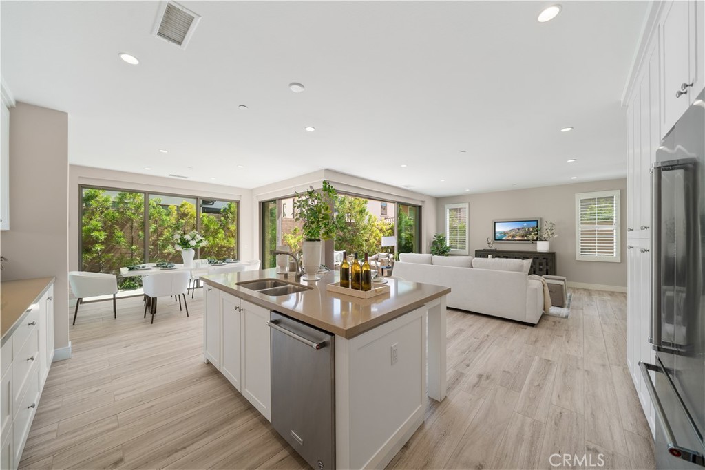116 Tritone, Irvine CA 92602 - photo 9