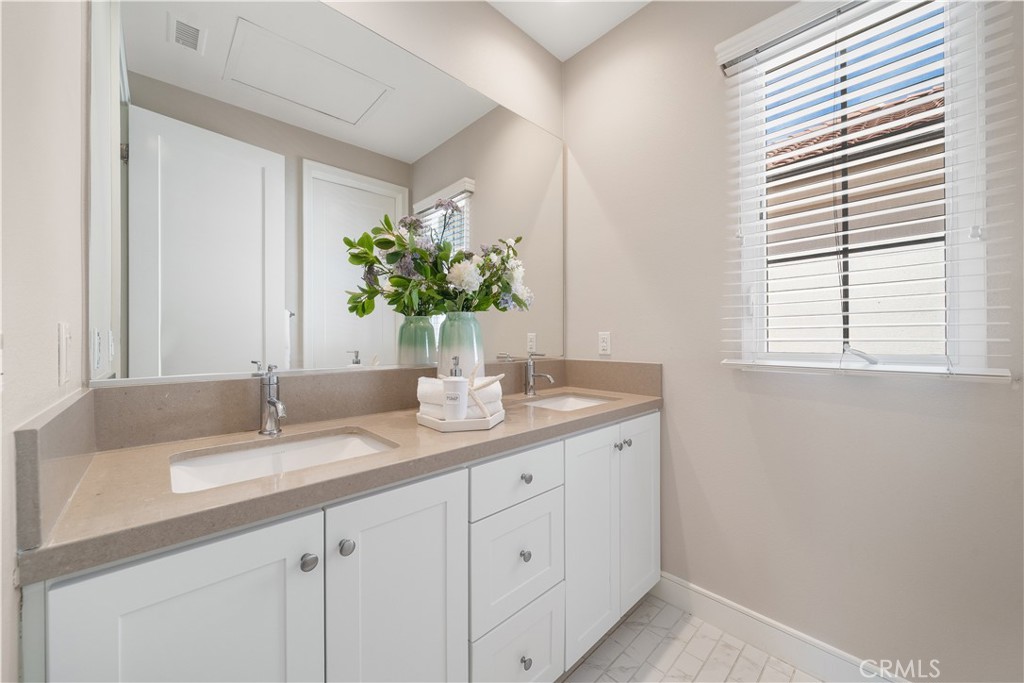 116 Tritone, Irvine CA 92602 - photo 25