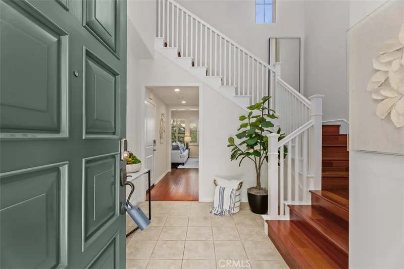 117 Gemstone, Irvine